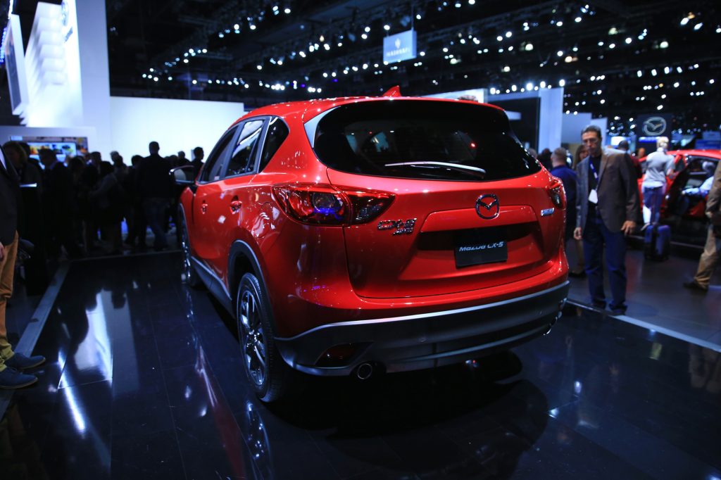 The Best Safe SUVs for Teens, According to the IIHS and Consumer