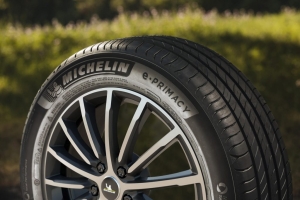 Michelin-e.Primacy-recycled-tires-2-1024×682.jpeg
