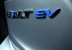 Cheap EVs: The 2021 Chevy Bolt EV Gets Massive $12,000 Discount