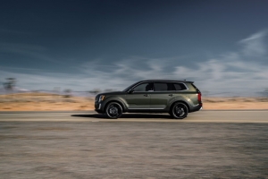 Can the 2021 Kia Telluride Remain the Best Over the Jeep Grand Cherokee L?