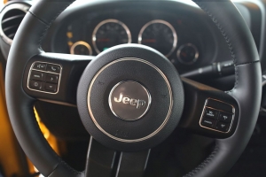 Jeep-1024×682.jpg