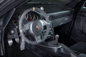 Porsche-stick-shift-1024×682-1.jpg