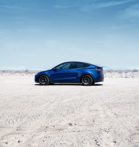2021-Tesla-Model-Y-Blue-972×1024.jpg