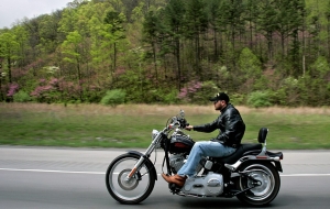 Why You Should Plan Your Next Motorcycle Ride in Kentucky