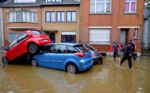 Car-Flood-1024×638.jpg