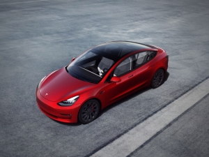 Tesla-Model-3-1024×769.jpeg