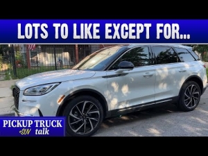Is the 2023 Lincoln Corsair Worth the Money Over the Ford Escape?